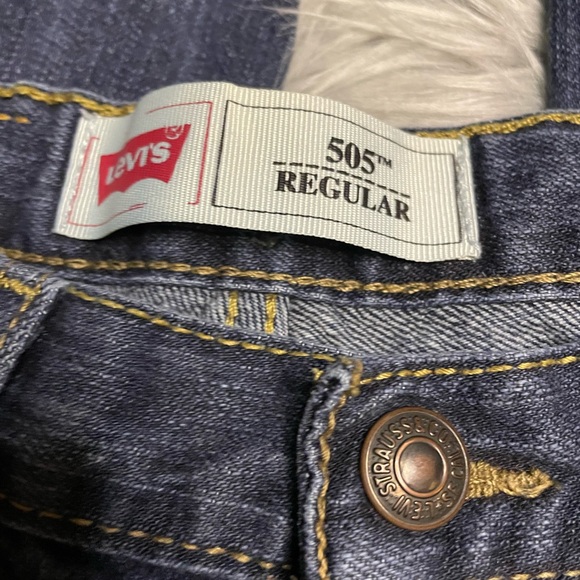 Levi Strauss & Co. Boys 505 Straight Blue Jeans Size 12 Regular W26" X L26" - Picture 3 of 5